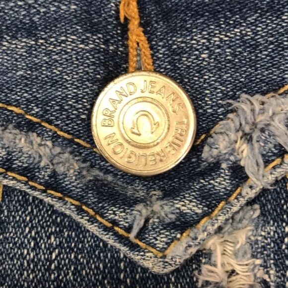 True Religion Section 503 Distressed Shorts - Picture 7 of 10